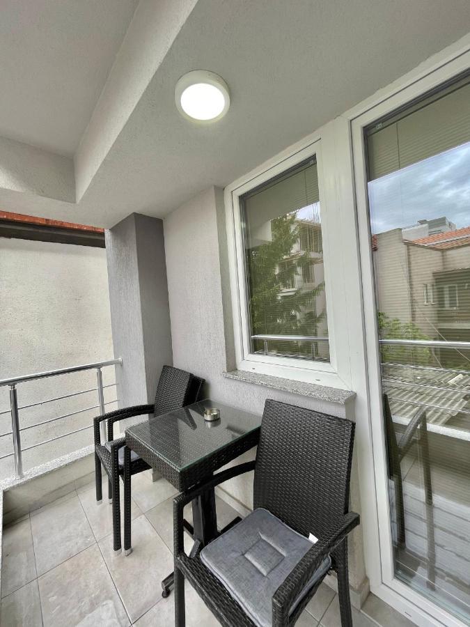Golden Apartment Skopje Exterior foto